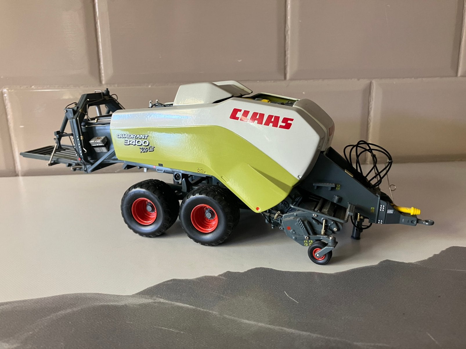 Claas quadrant 3400 rotocut, Ophalen, Zo goed als nieuw, Tractor of Landbouw, Overige merken