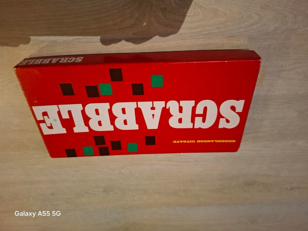 Scrabble - Nederlandse Uitgave - Compleet Bordspel, Gebruikt, Westelijke Havendijk 15, 4703 RA Roosendaal, Nederland, Ophalen of Verzenden