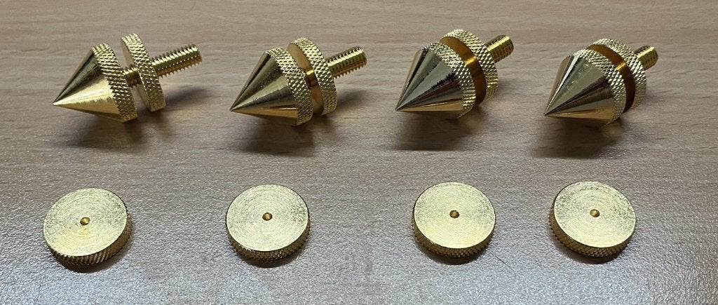 Spike set M6 gold plated (4x spike 4x schoteltje), Overige merken, Gebruikt, Overige typen, Ophalen of Verzenden