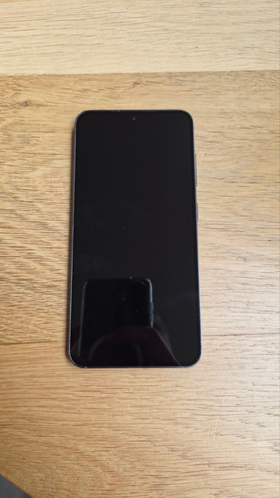 Foto 3 van Samsung S23 Groen 128GB