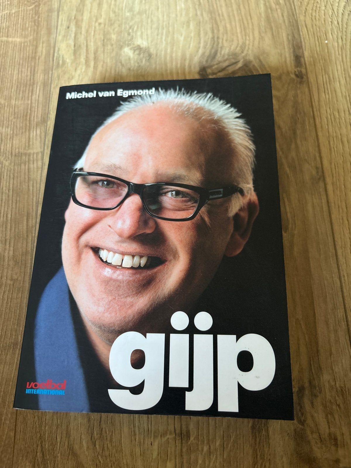Gijp - Michel van Egmond (Voetbal International), Ophalen of Verzenden, Zo goed als nieuw, Sport