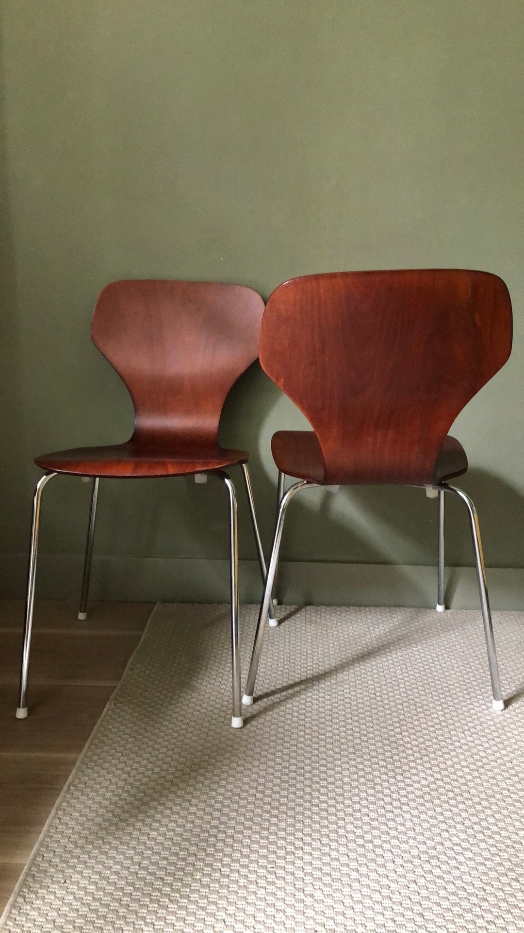 2 Deense Phoenix design vlinderstoelen jaren ‘60, Huis en Inrichting, Ophalen, Twee, Bruin, Zo goed als nieuw