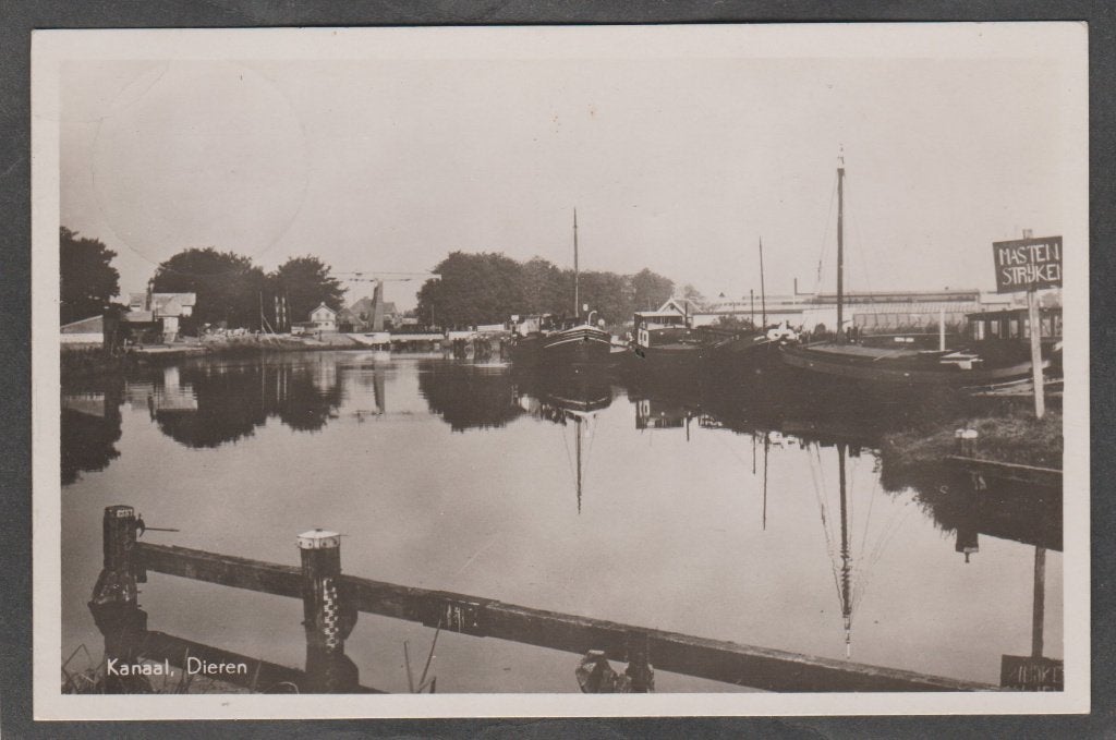 dieren kanaal met schepen, Verzamelen, Ansichtkaarten | Nederland, Verzenden, 1940 tot 1960, Gelopen, Gelderland