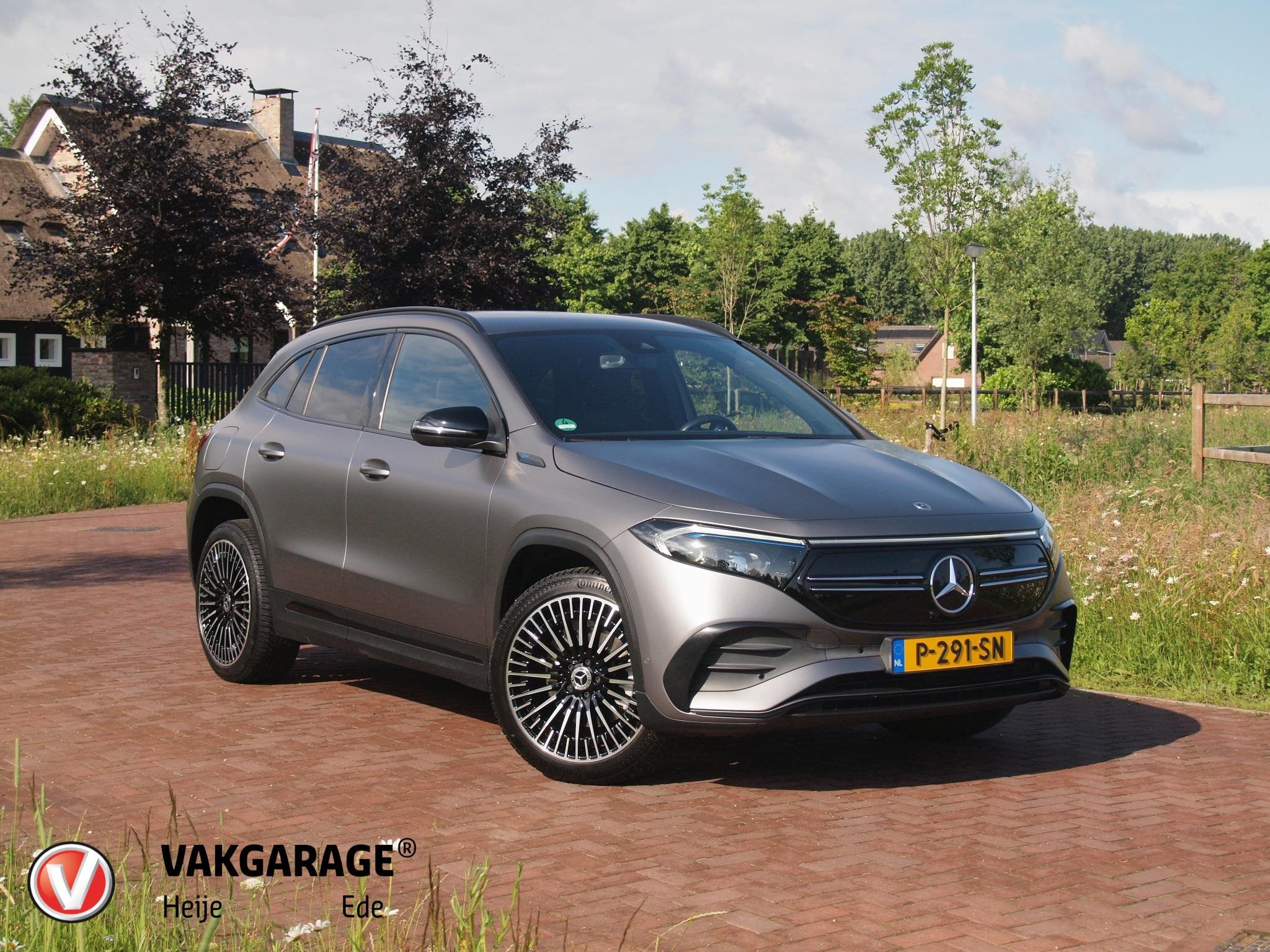 Mercedes-Benz EQA 250 Business Solution AMG 67 kWh | SOH 96%, Gebruikt, 190 pk, Automatische klimaatregeling, SUV of Terreinwagen