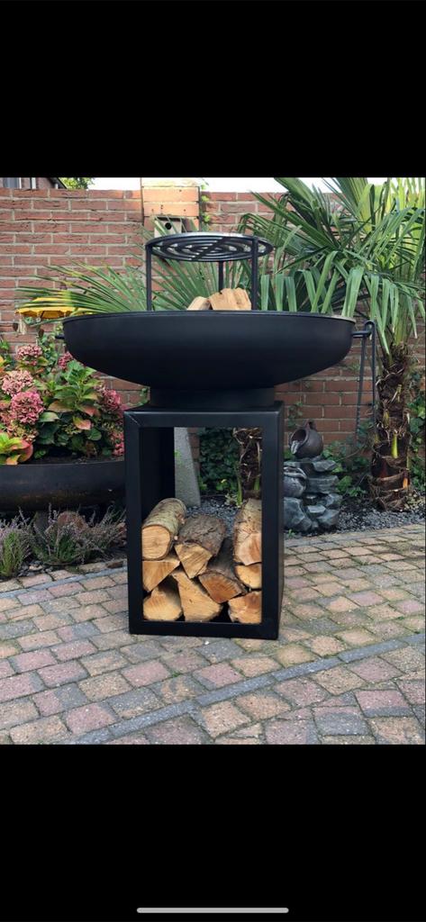 Plancha grill met vuurschaal en houtopslag, Ophalen, Nieuw