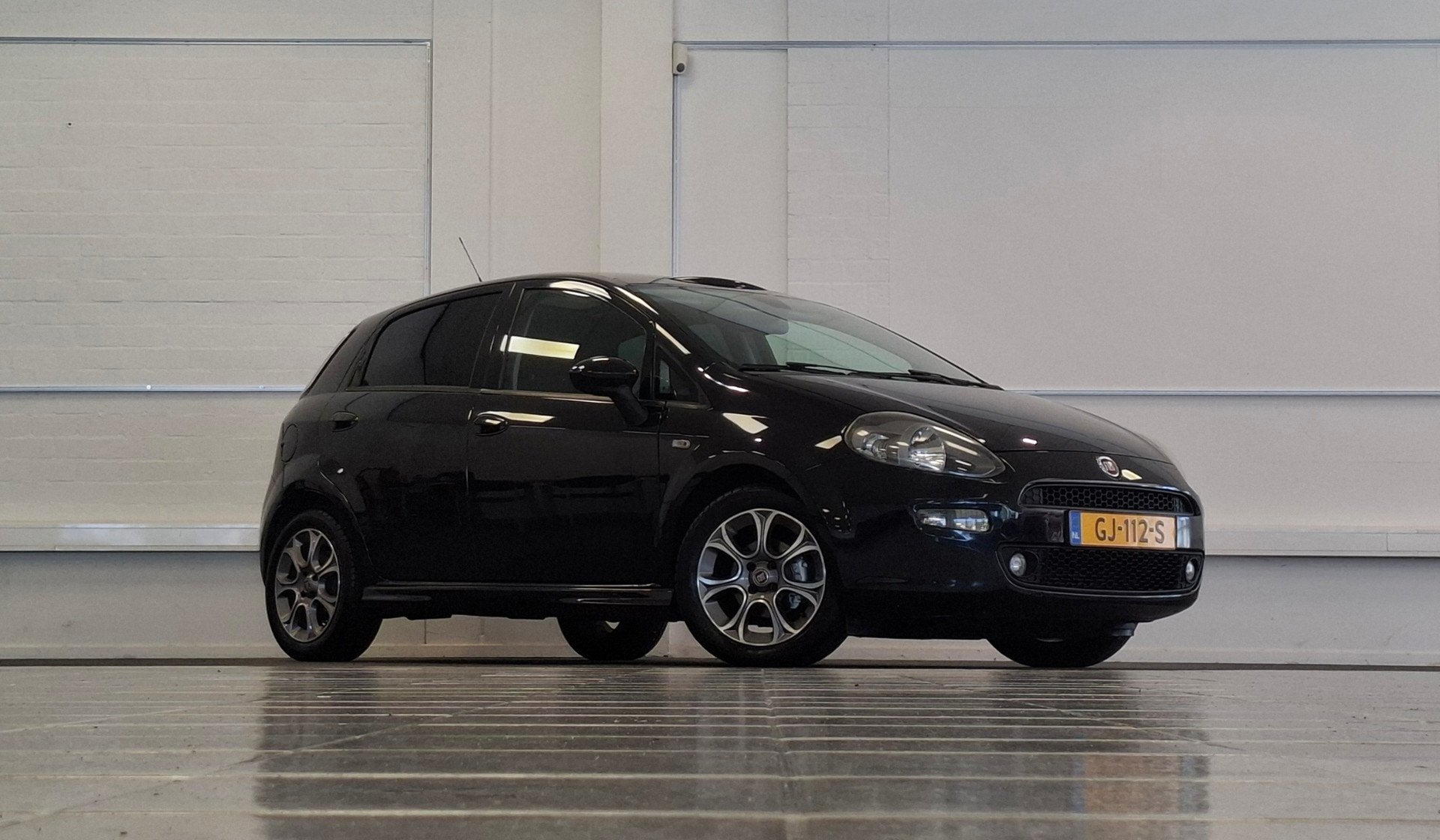 Fiat Punto Evo 0.9 TwinAir Lounge Panoramadak Clima Garantie, Auto's, Fiat, Voorwielaandrijving, Gebruikt, Origineel Nederlands