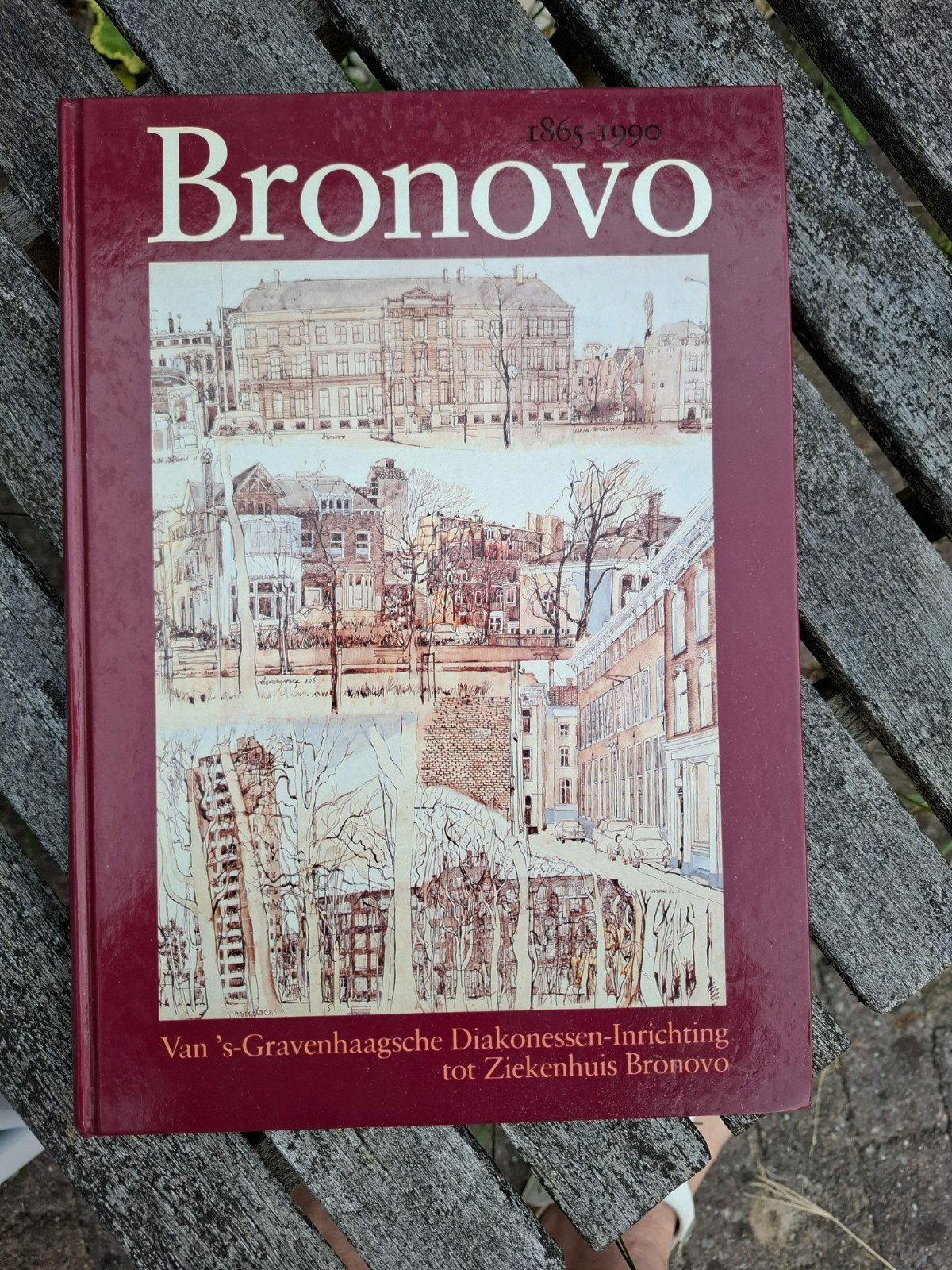 Bronovo, Ophalen of Verzenden, Zo goed als nieuw