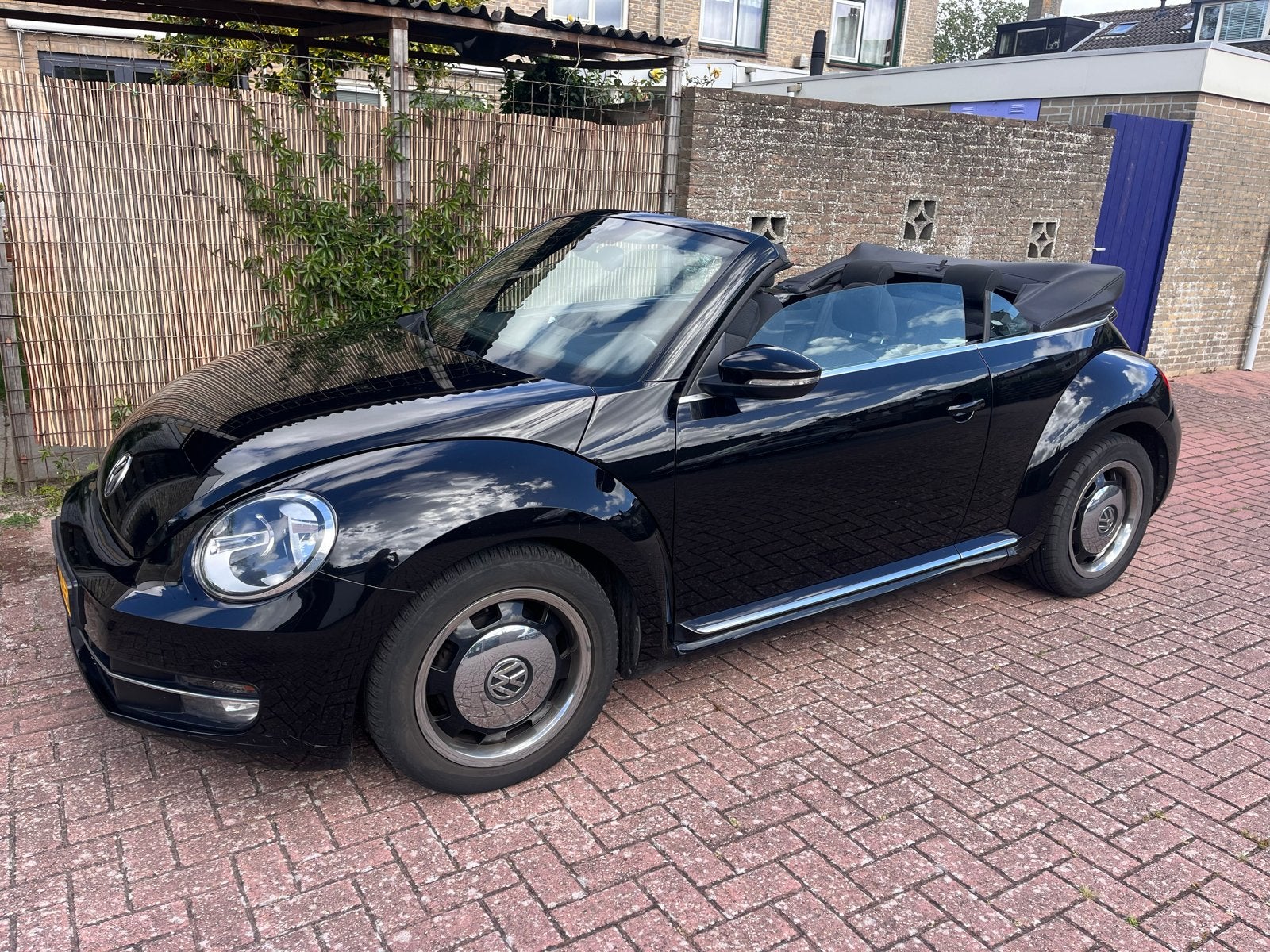 Volkswagen Beetle (Kever) 1.2 TSI 77KW Cabriolet BMT 2015, Auto's, Voorwielaandrijving, Stof, 4 cilinders, Cabriolet