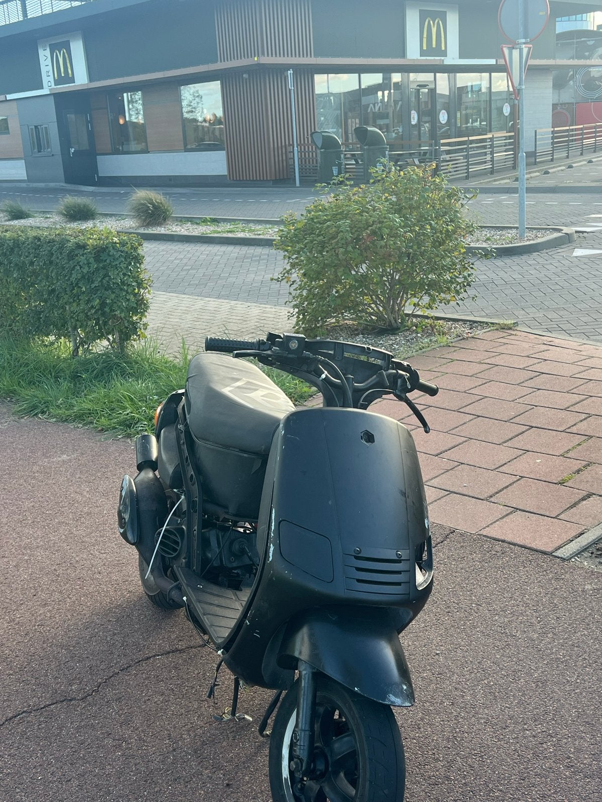 Piaggio Zip type 3 OOK TERUIL ZSM WEG!!, Fietsen en Brommers, Ophalen of Verzenden, Gebruikt, Overige typen, Piaggio