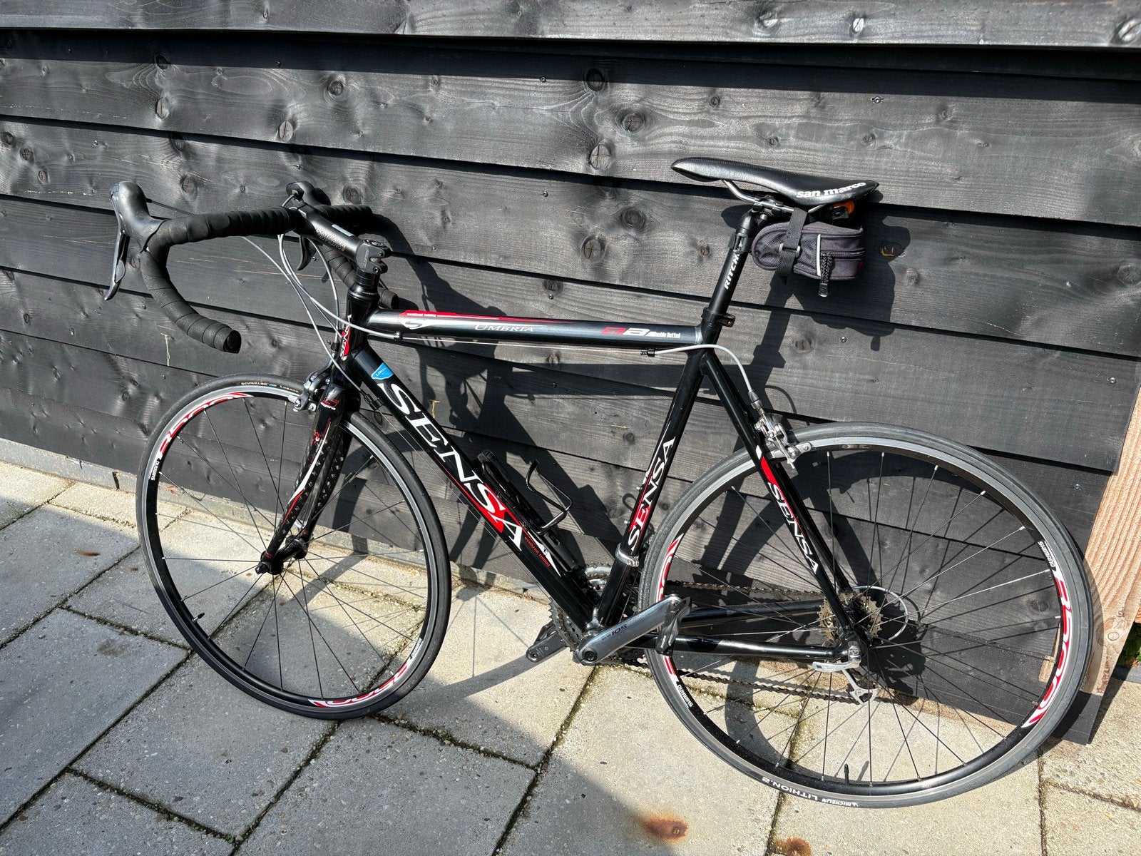 Sensa Umbria racefiets - Zwart, 28 inch, 105 groep, 28 inch, Gebruikt, 10 tot 15 versnellingen, Aluminium