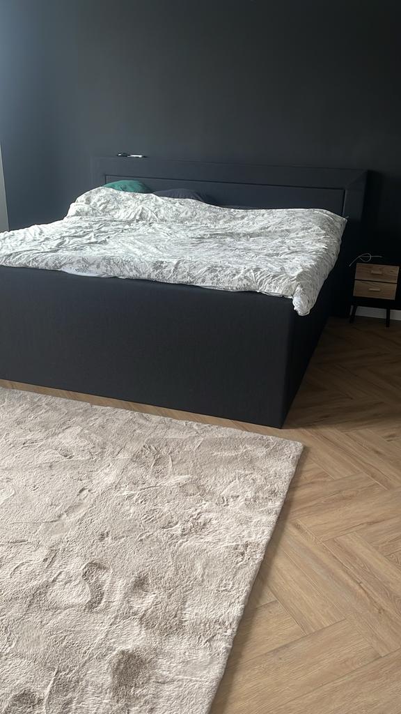 Tweepersoonsbed 200x200 met opbergruimte, Ophalen, Zwart, Tweepersoons, Zo goed als nieuw
