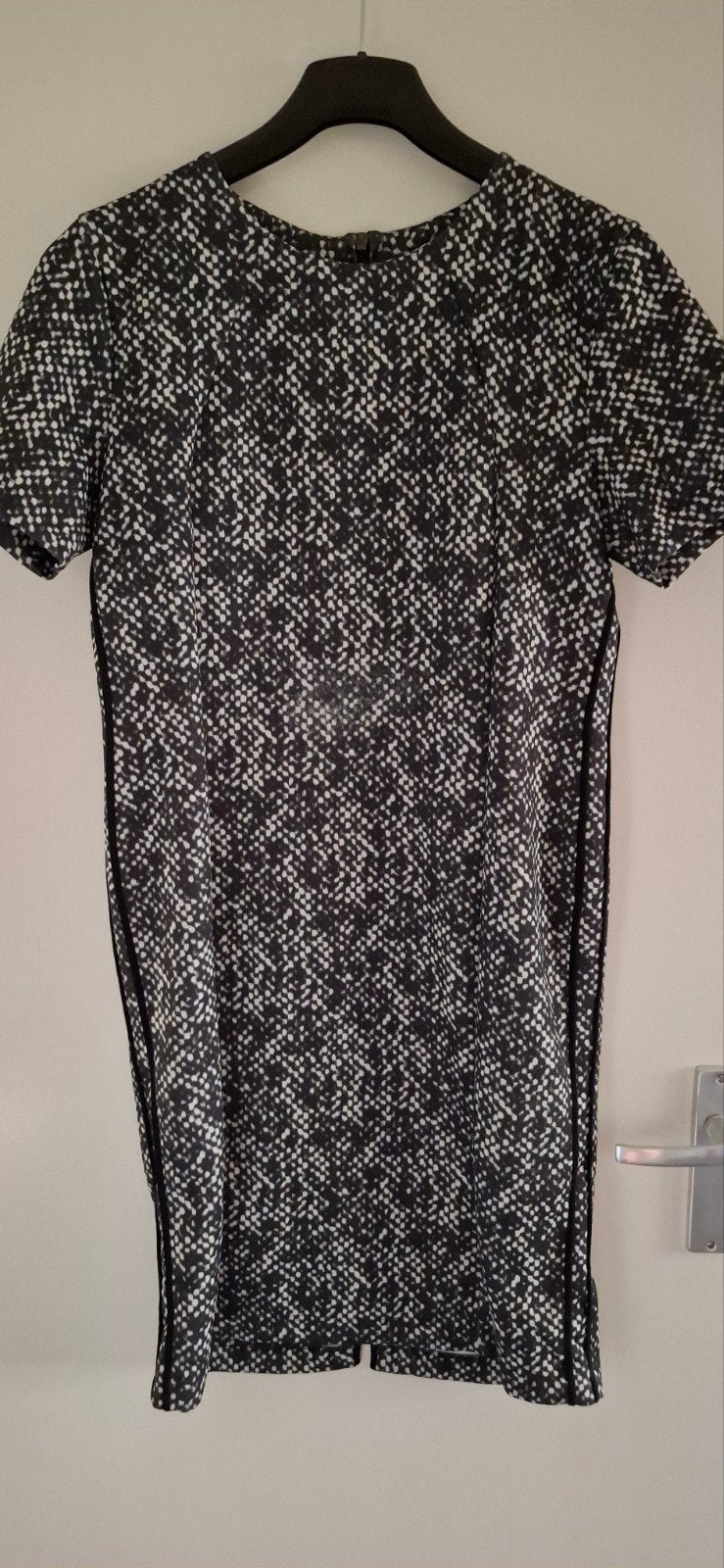 Elvira Collections jurk maat 40, Maat 38/40 (M), Zwart, Ophalen of Verzenden, Zo goed als nieuw