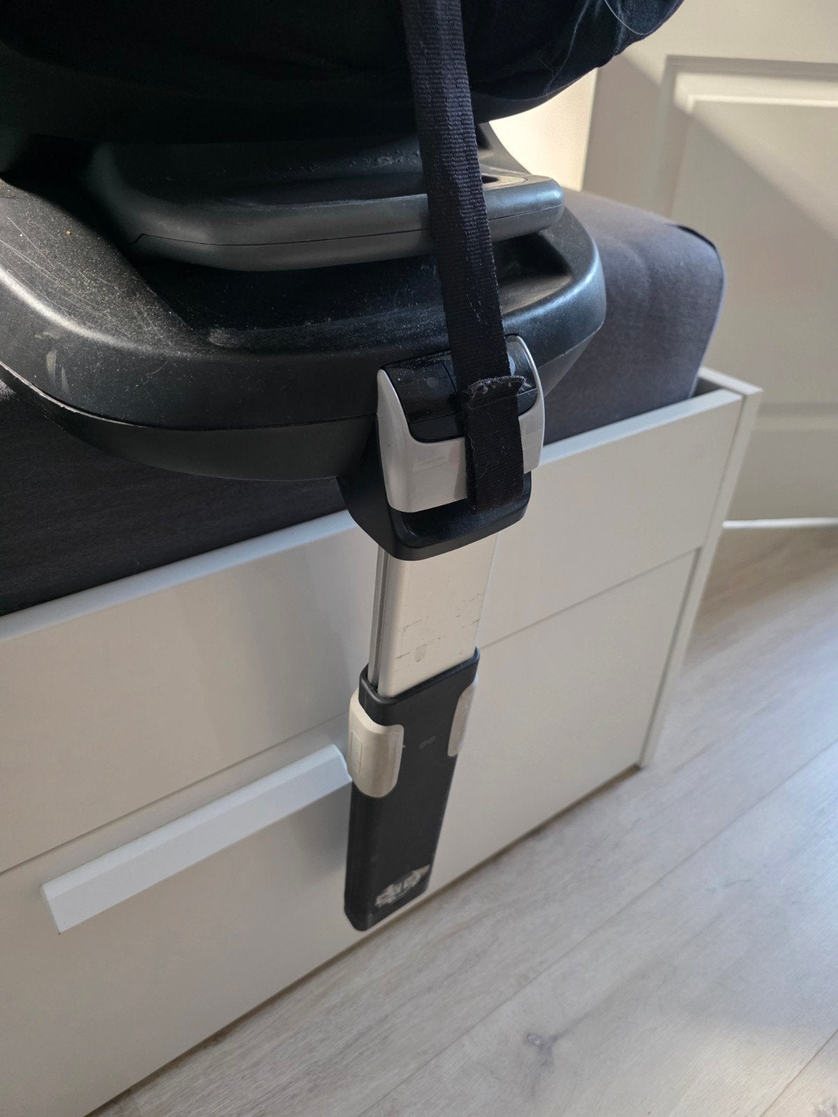 Maxi-Cosi FamilyFix autostoel met bloemenprint, Kinderen en Baby's, Autostoeltjes, Ophalen, Gebruikt, Zijbescherming, Isofix