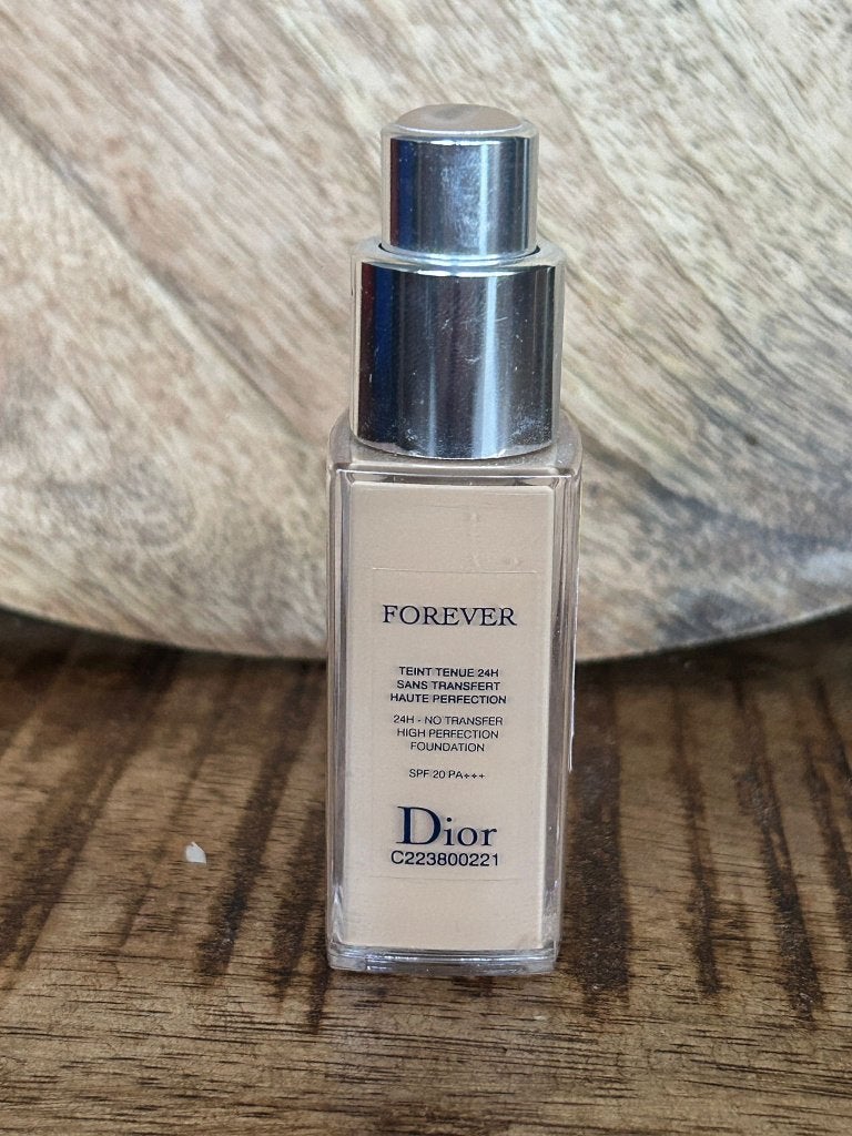 Dior Forever Foundation 2WO, Gehele gezicht, Beige, Nieuw, Ophalen of Verzenden