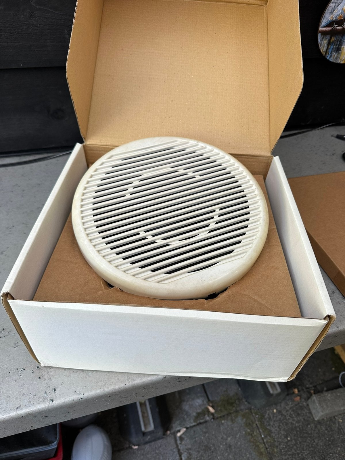 Water resistant speaker woofer 25cm 10” 200 watt, L, Zo goed als nieuw, L, L