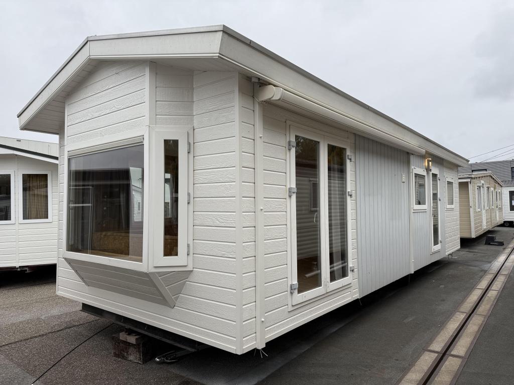 Continental Chalet 10 x 3.70 m CV Winterhard, Niet ingevuld, Niet ingevuld, Niet ingevuld