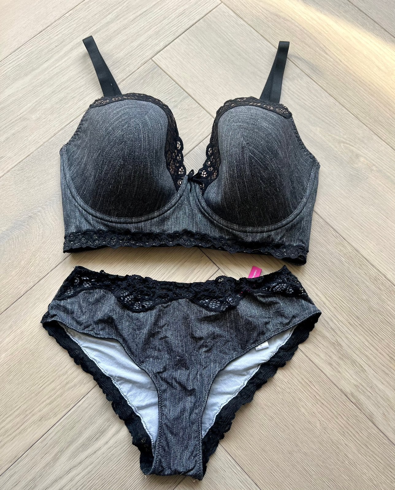 Prima Donna Twist Set 75G/38 Celebrity (LEES BESCHRIJVING), Verzenden, Setje, Grijs