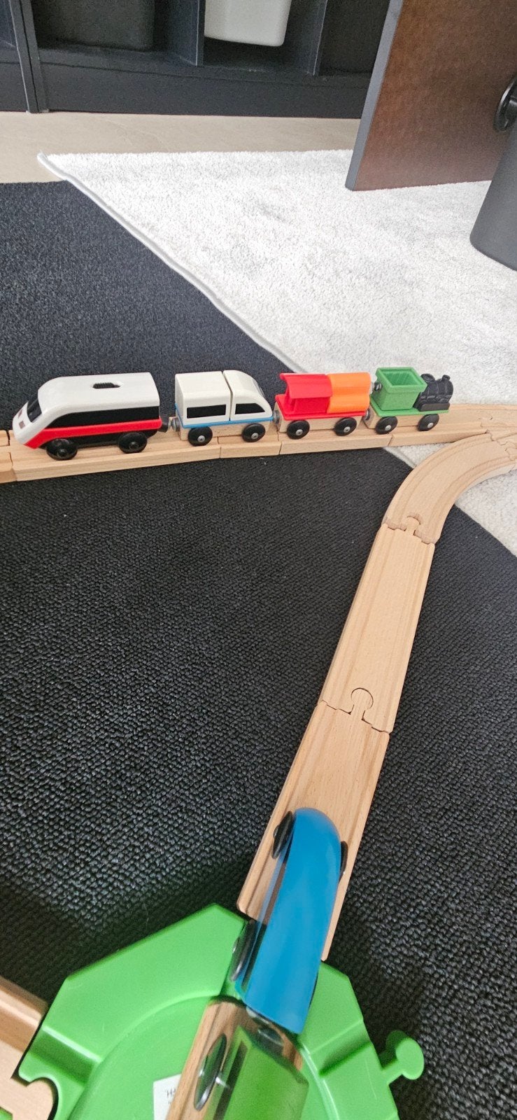 Ikea Lillabo houten treinrails, 2 treinsets en locomotief, Ophalen of Verzenden, Gebruikt