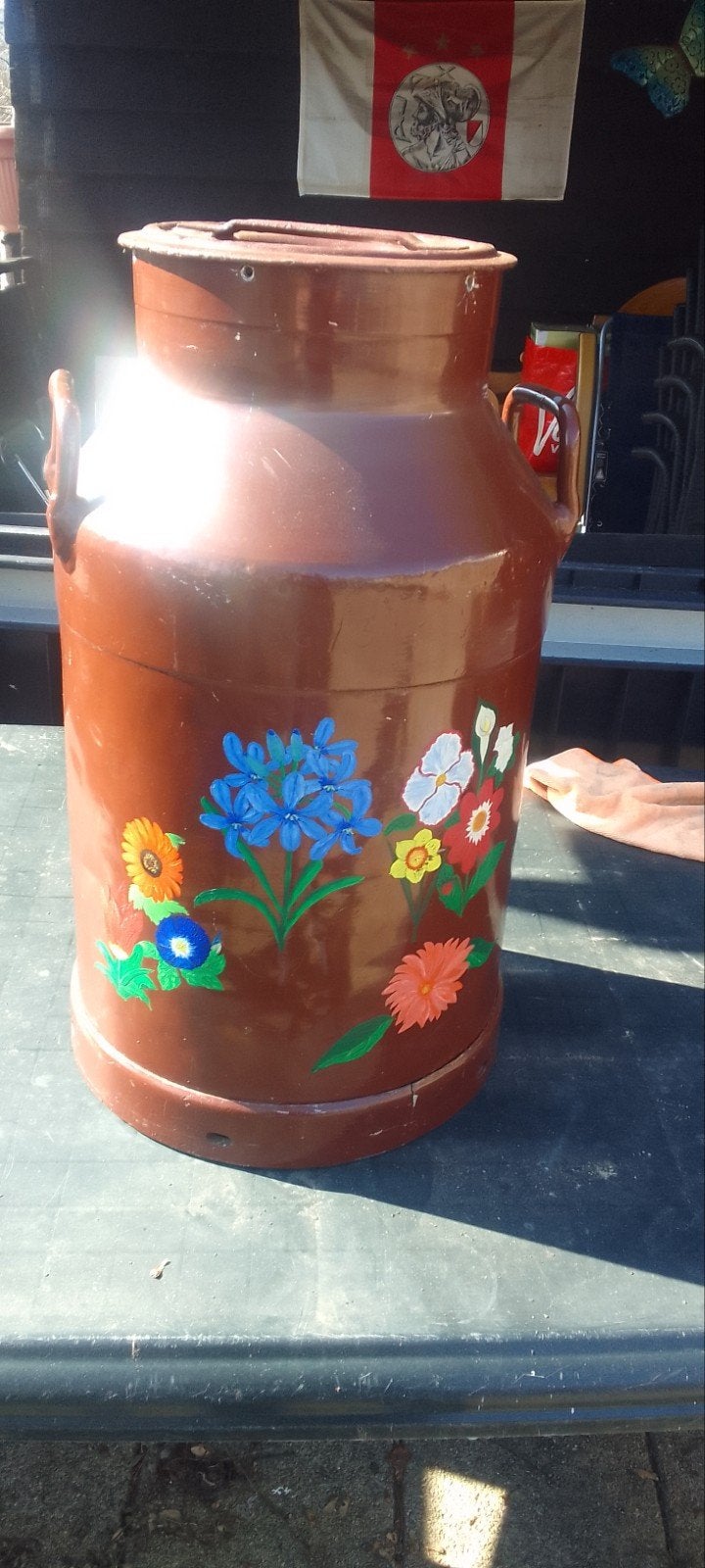 Decoratieve melkbus met bloemen en metalen melkkan, Ophalen of Verzenden