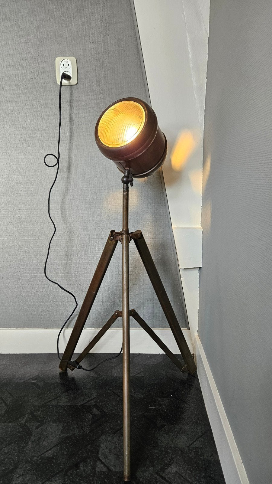 Industriële Vloerlamp op Statief - Vintage Stijl, Ophalen of Verzenden