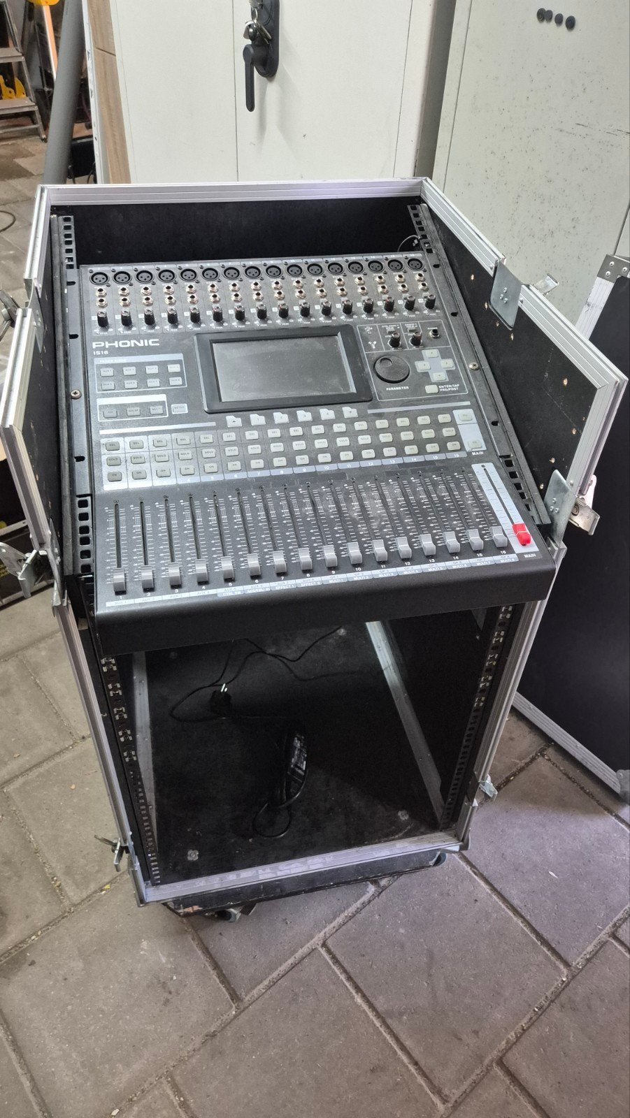 Taperack flightcase te koop, Ophalen, Gebruikt, Overige instrumenten