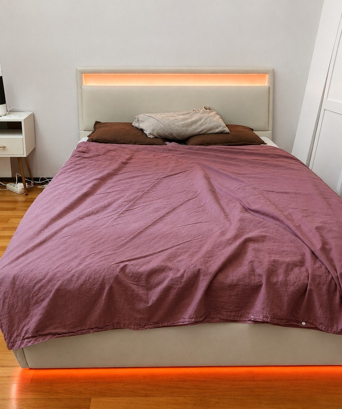 UNUSED Faux Leather Bed Frame 140x200cm, Ophalen, Wit, Tweepersoons, 140 cm