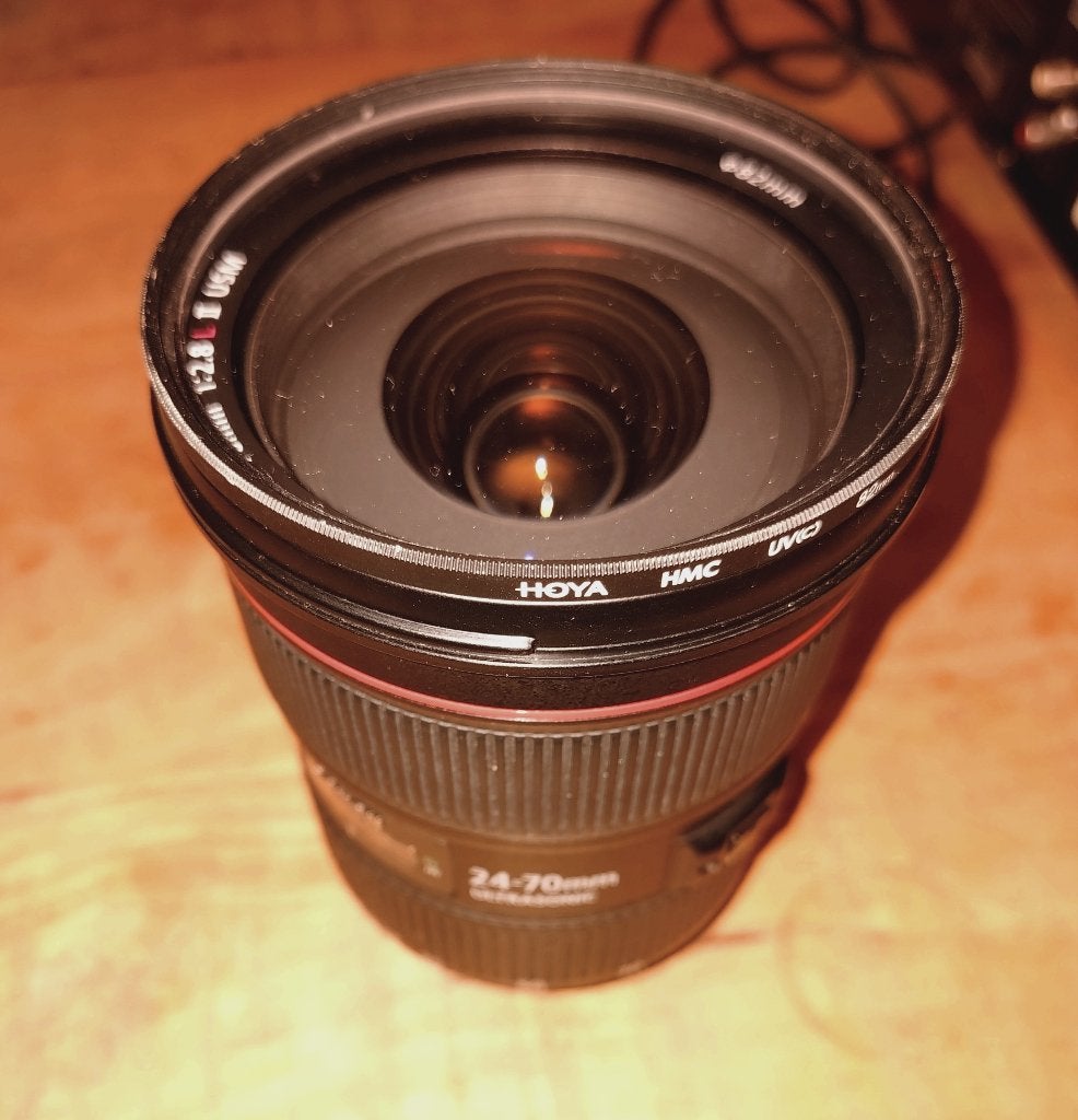 Canon EF 24-70 2.8 II, Audio, Tv en Foto, Fotografie | Lenzen en Objectieven, Canon, Beschermhoes/tas, Ophalen of Verzenden, Zo goed als nieuw