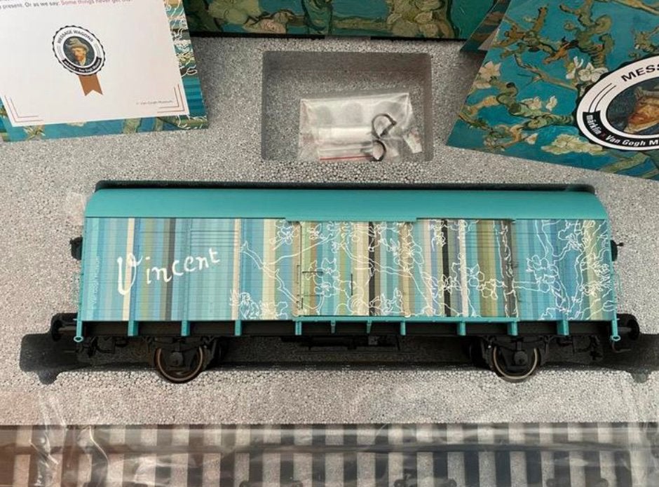 Spoor 1 Märklin Vincent van Gogh wagon, Wisselstroom, Ophalen of Verzenden, Märklin, Nieuw