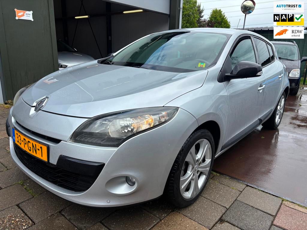 Renault Mégane 1.6 Parisienne Navi Cruise, Euro 5, Gebruikt, 4 cilinders, Electronic Stability Program (ESP)