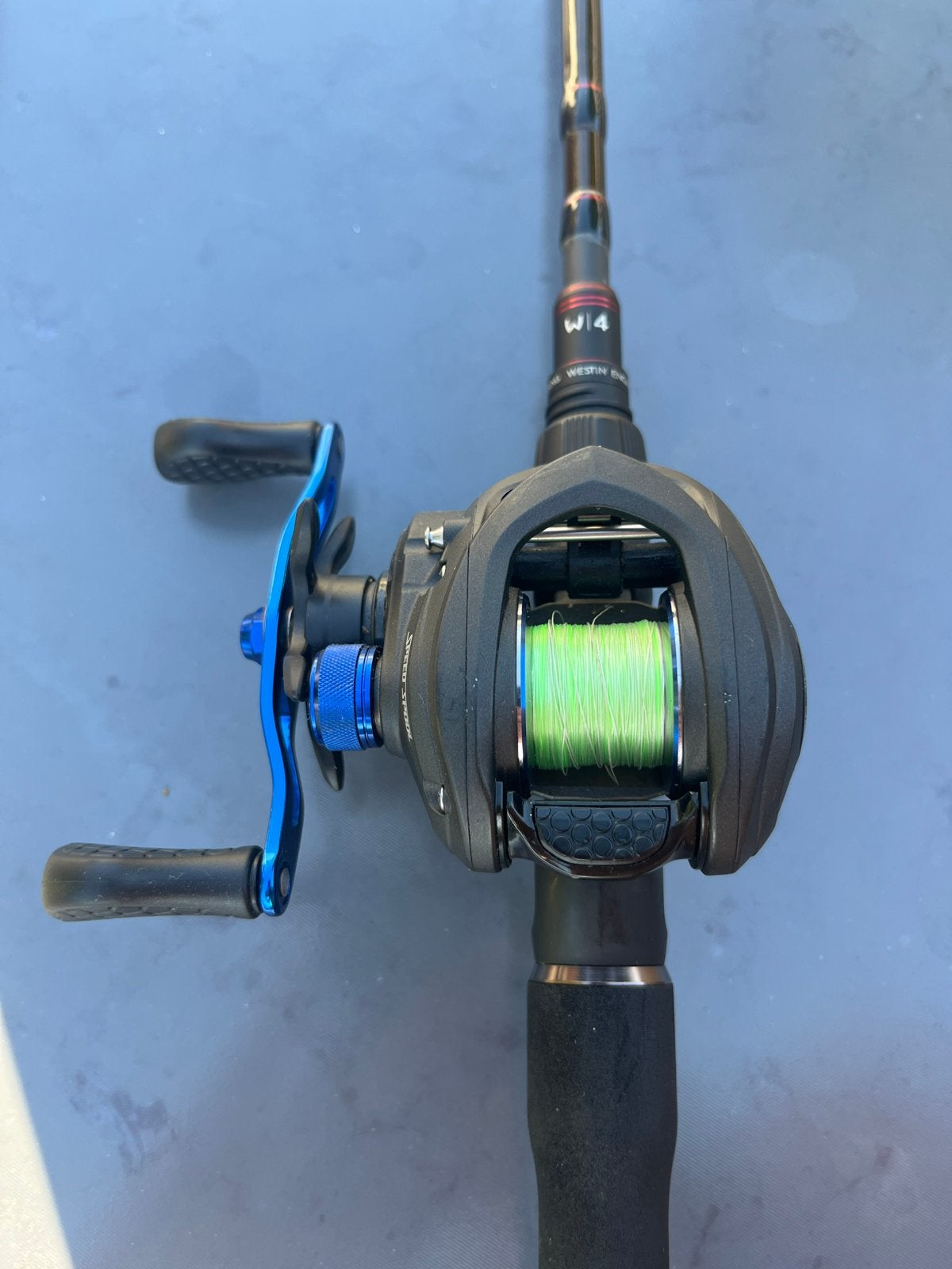 Westin W4 Vertical Jigging-T Set met Lew's Inshore Speed Spo, Watersport en Boten, Ophalen of Verzenden, Zo goed als nieuw, Complete hengel