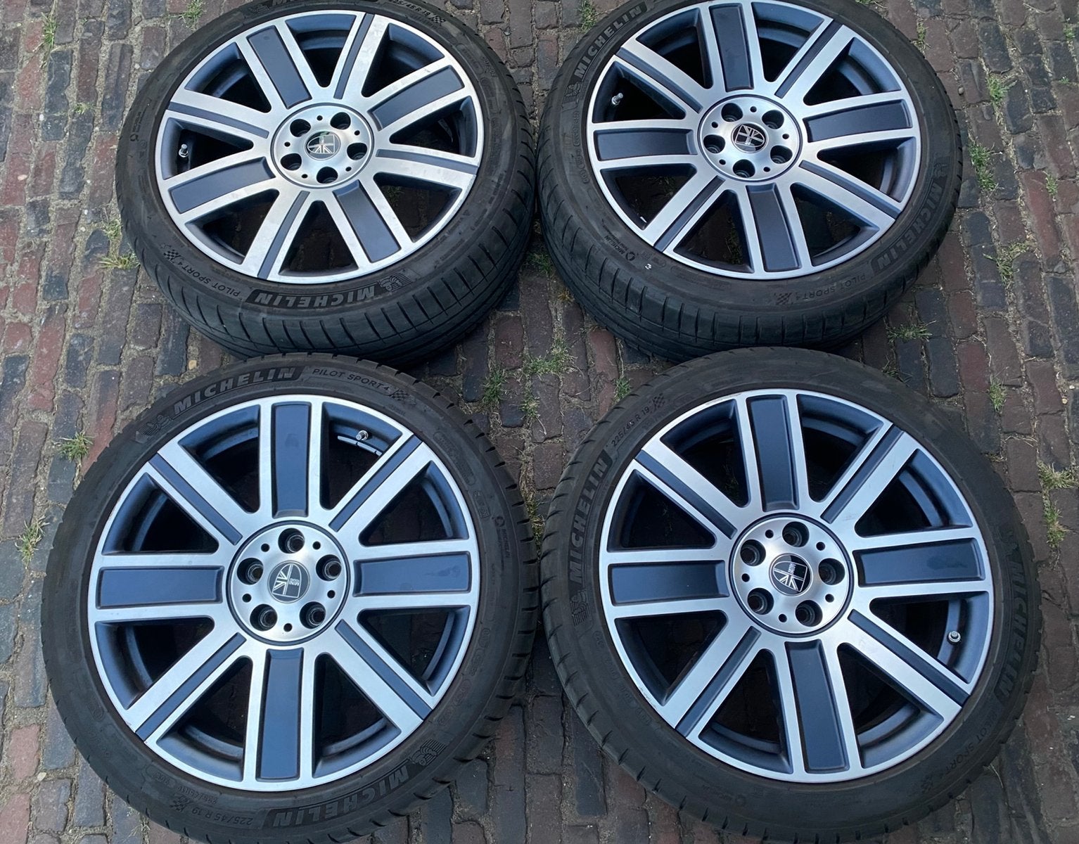 19” Mini Countryman f60 style 820 velgen 225/45 R19 Michelin, Auto-onderdelen, Banden en Velgen, 19 inch, Banden en Velgen, Ophalen of Verzenden