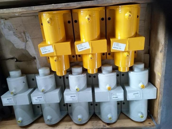 Hydraulische dubbelwerkende cilinders, Tuin en Terras, Grasmaaiers, Ophalen of Verzenden, Niet ingevuld, Niet ingevuld, Niet ingevuld