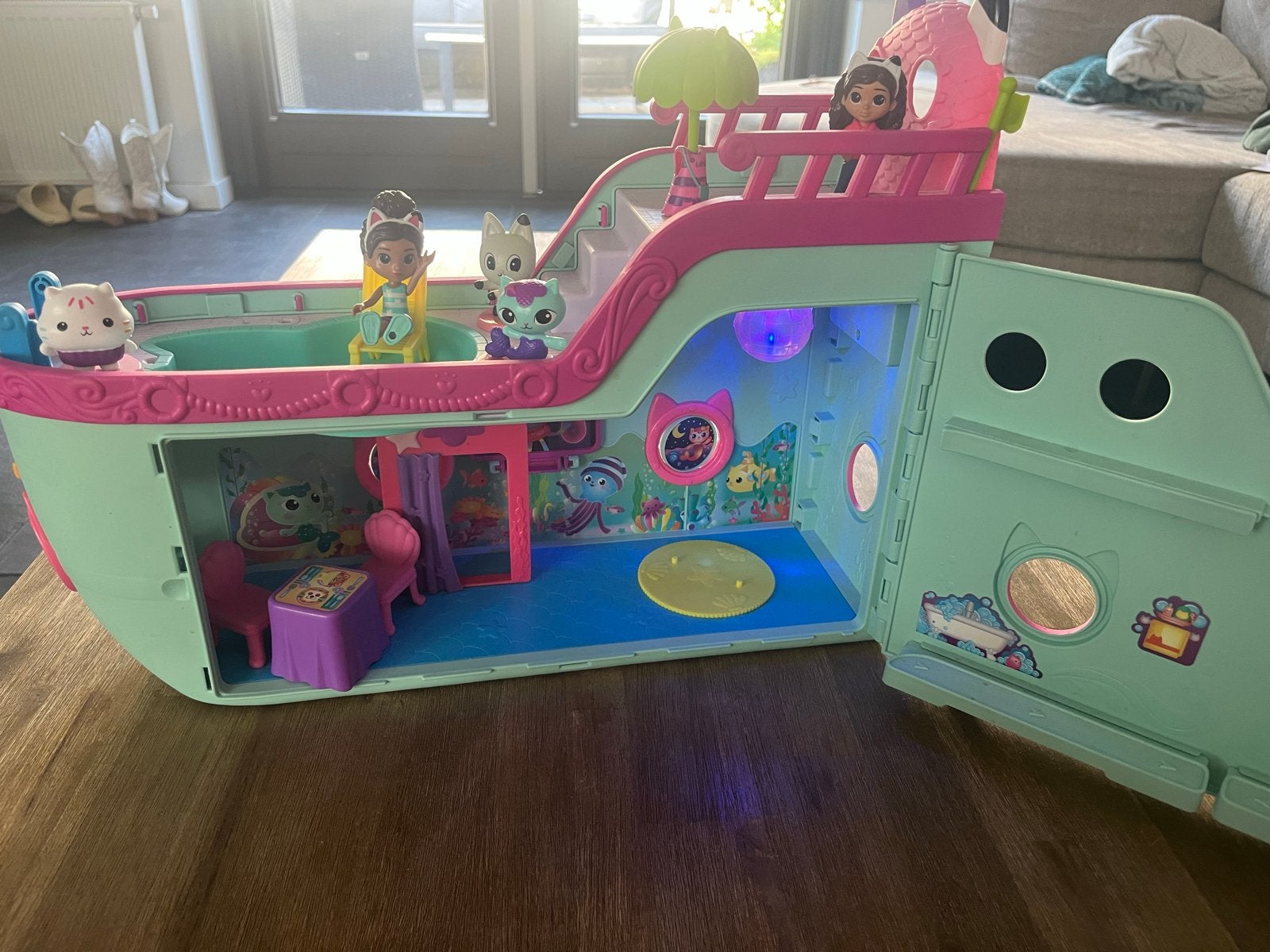 Gabby's Poppenhuis Boot met Figuren en Accessoires, Ophalen, Meisje