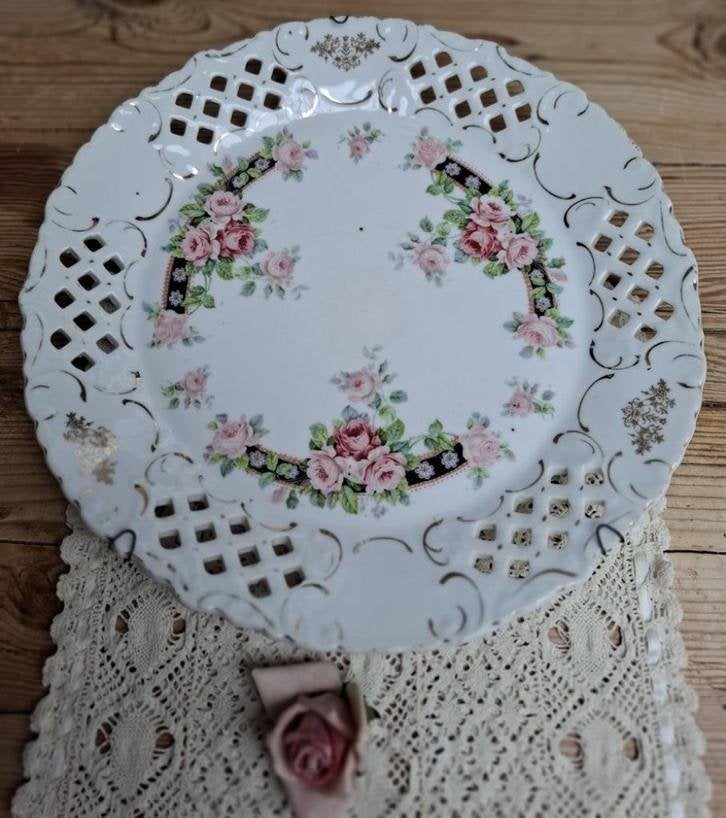 Prachtig oud groot opengewerkt wandbord, roze roosjes, Ophalen of Verzenden