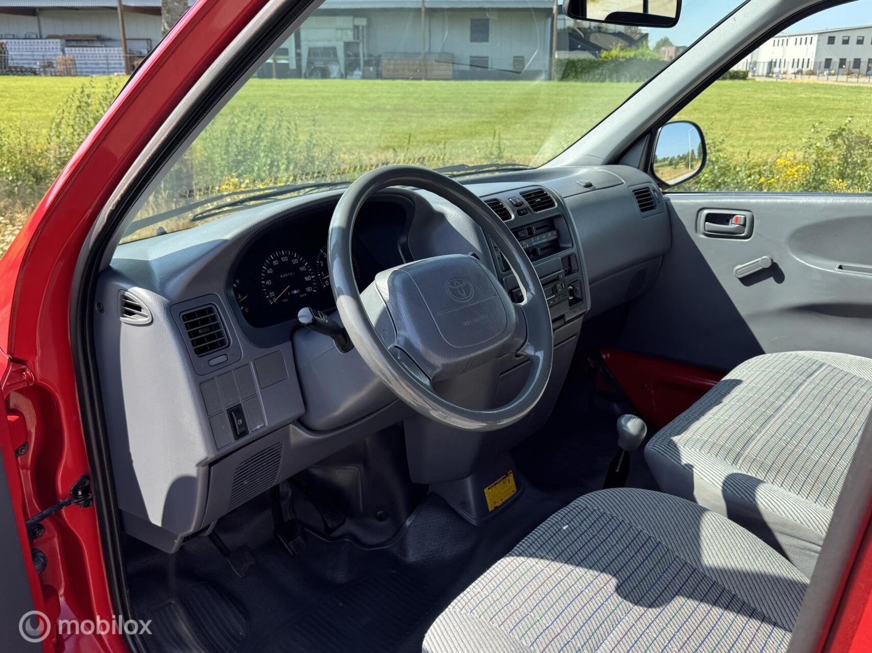 Toyota HiAce 2.4i 4WD LWB 1999 Benzine, foto 6