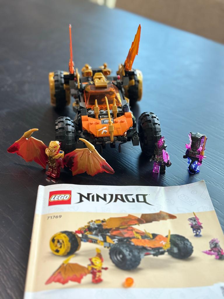 LEGO Ninjago 71769 Cole's Draken Cruiser, Lego, Ophalen of Verzenden, Zo goed als nieuw, Compleet