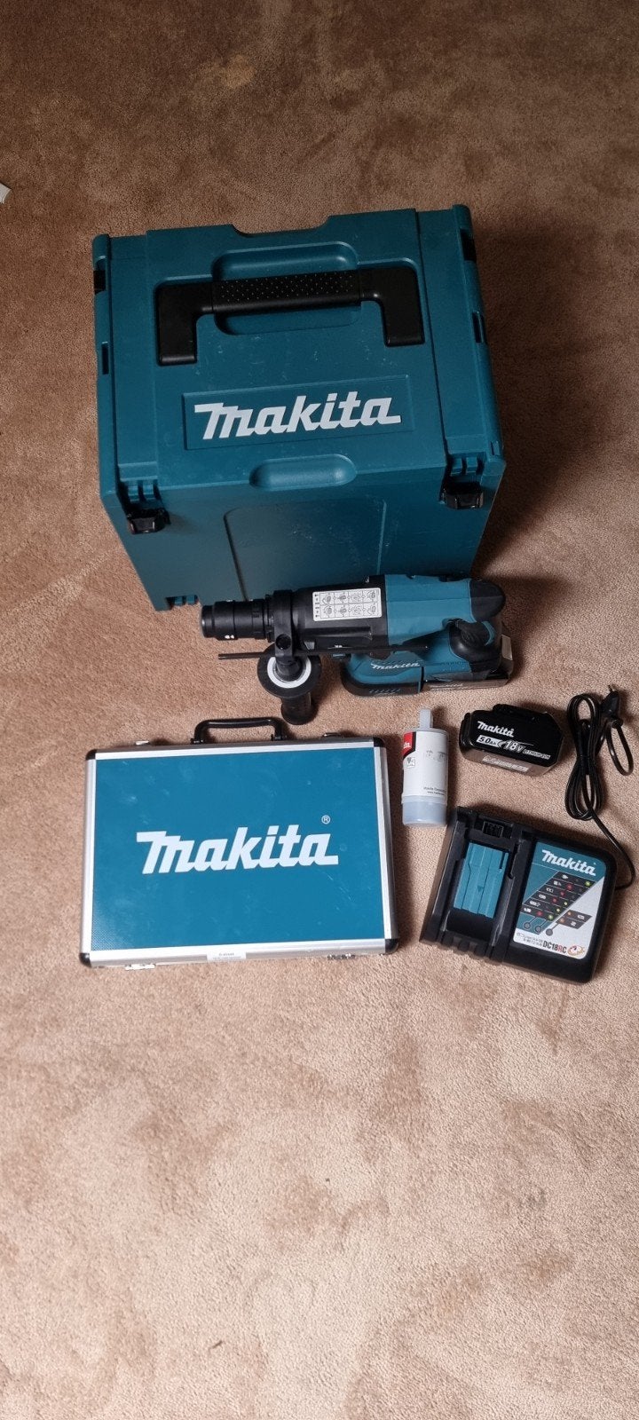 Makita DHR243 accu-combihamer set, z.g.a.n., Verzenden, Zo goed als nieuw, Boor- en/of Breekhamer
