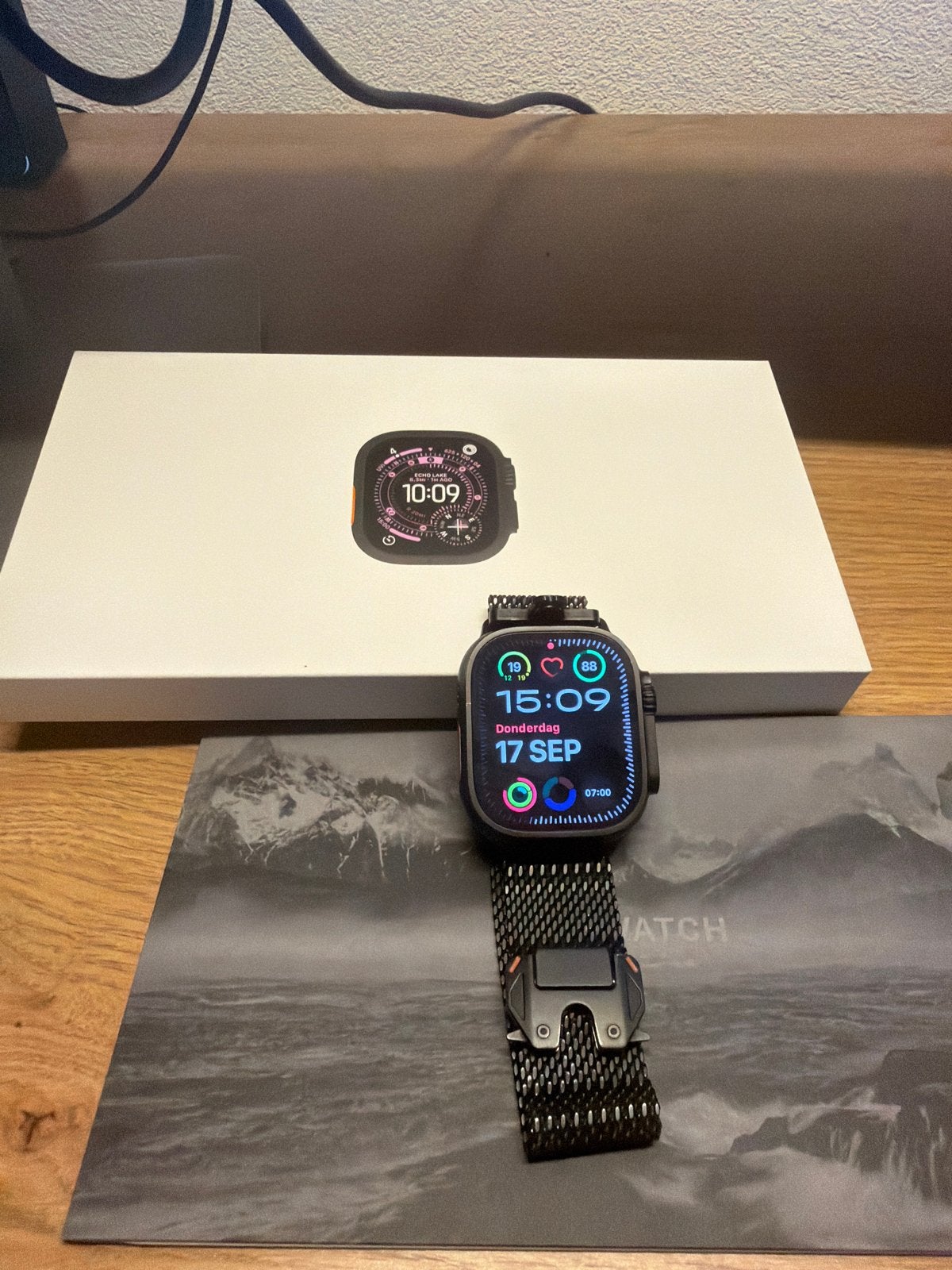 Apple Watch Ultra 3 49mm Zwart met Milanese bandje+ std band, Sieraden, Tassen en Uiterlijk, Ophalen, Afstand, Zwart, IOS