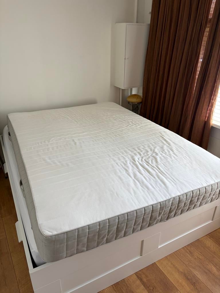 IKEA Hafslo matras 140x200 met matrasbeschermer, Huis en Inrichting, Slaapkamer | Matrassen en Bedbodems, Ophalen, Tweepersoons