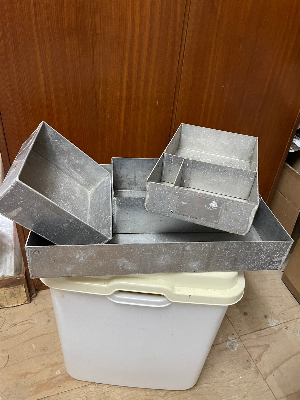 4 stevige alluminium opberg bakken, Ophalen, Doos, Minder dan 35 cm, Minder dan 50 cm