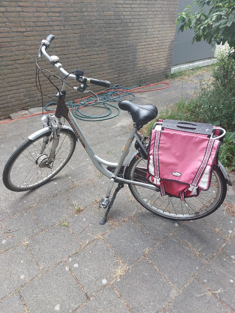 Bikkel, electrische damesfiets, Fietsen en Brommers, Elektrische fietsen, Gebruikt, Overige merken, 51 tot 55 cm, Minder dan 30 km per accu