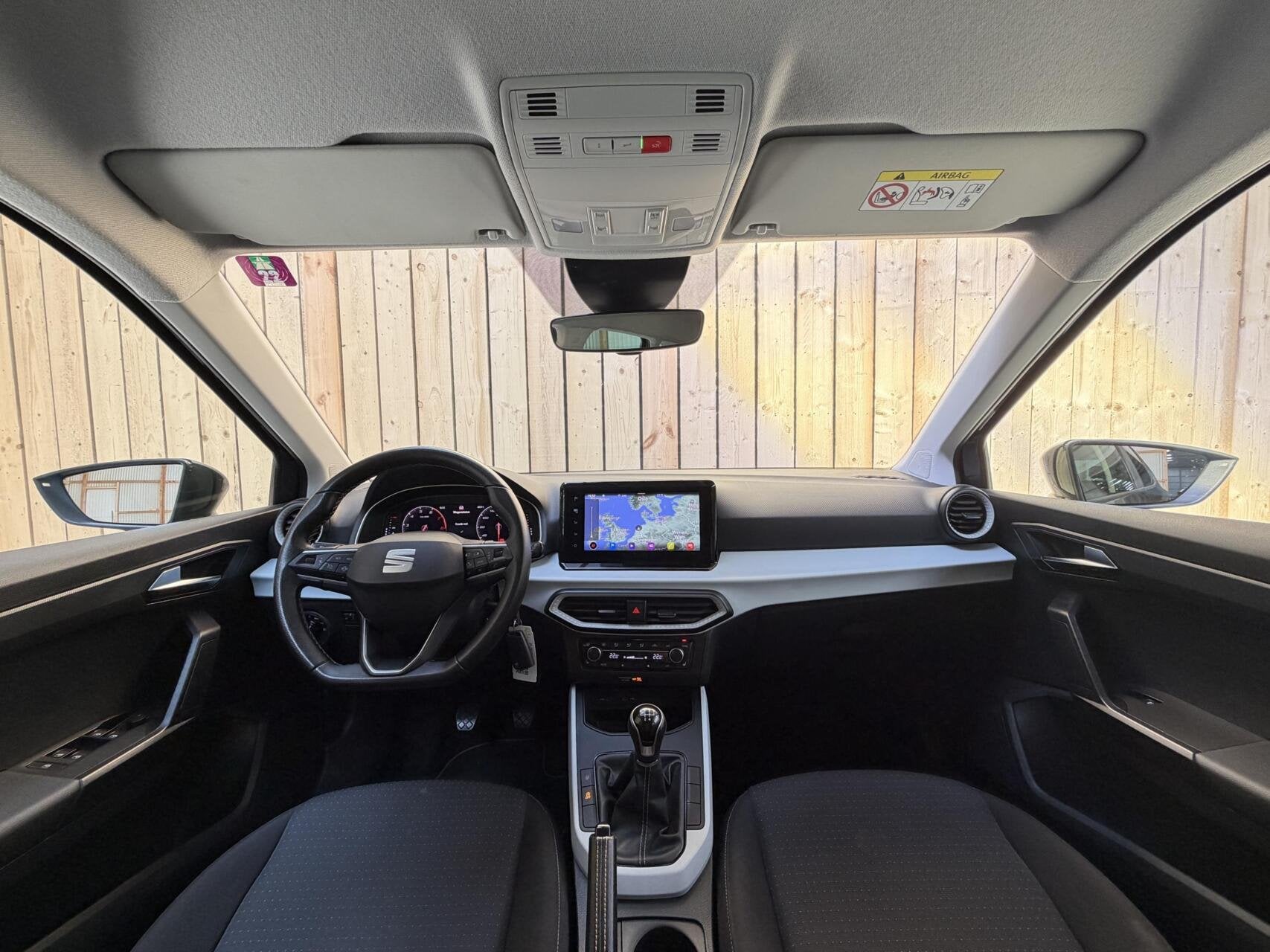 Seat Arona 1.0 TSI Style Business Intense Adaptieve Cruise c, Auto's, Voorwielaandrijving, Gebruikt, 95 pk, 49 €/maand