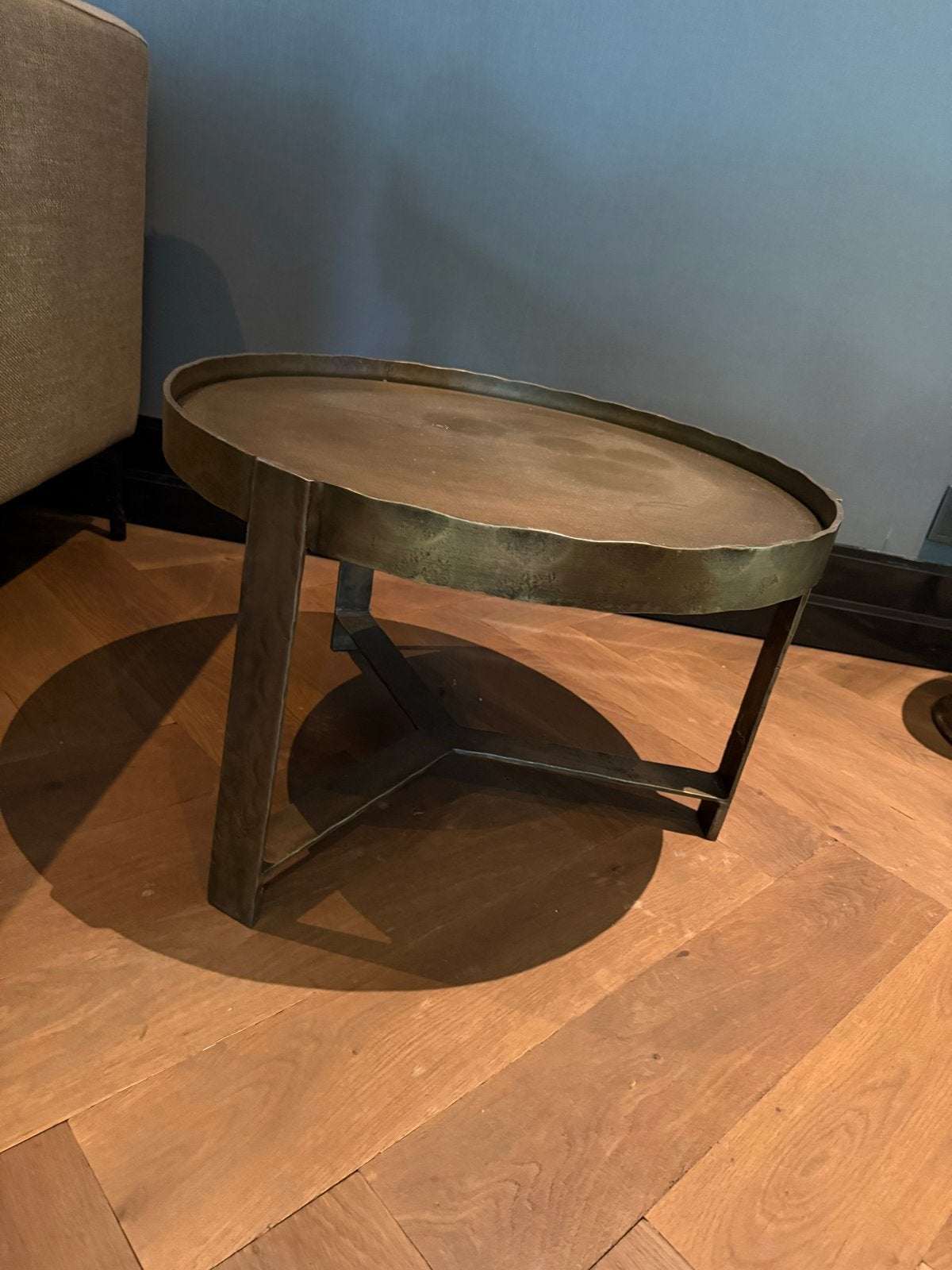 Metalen bijzettafel, rond, bronskleurig, 45 tot 60 cm, Minder dan 55 cm, Metaal of Aluminium, Rond