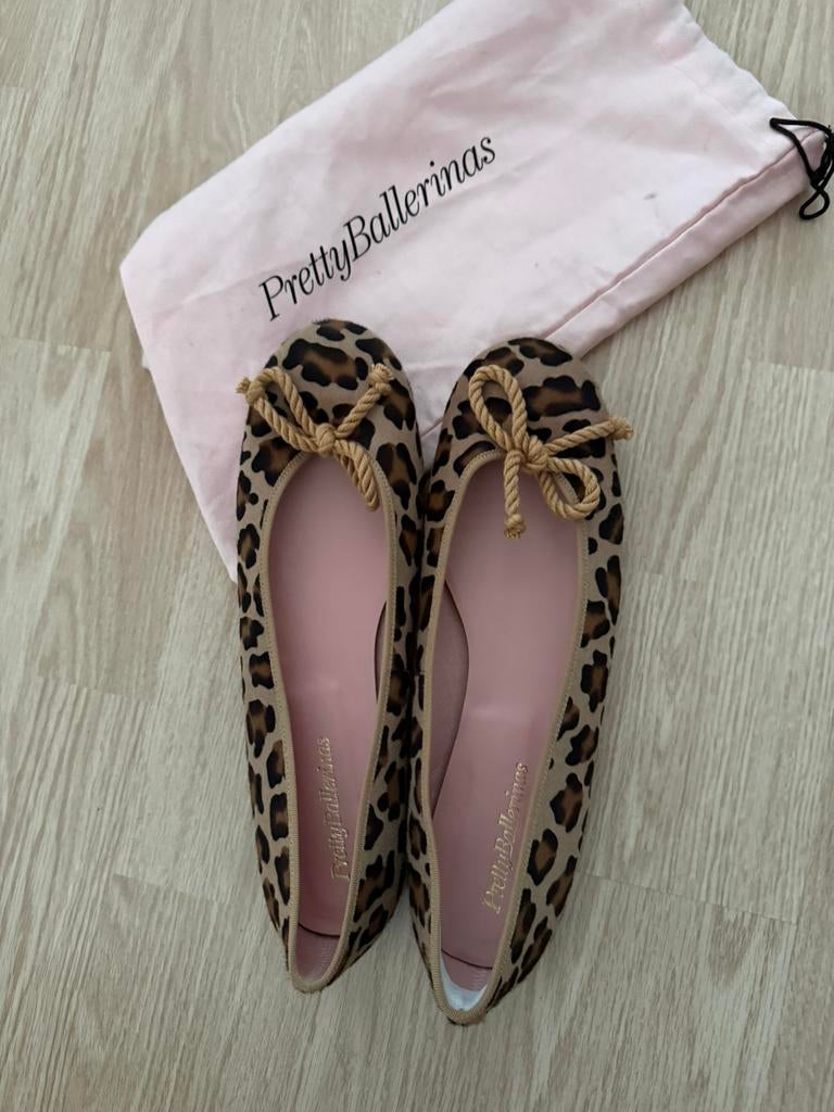 Pretty Ballerina’s maat 43,5, Ophalen of Verzenden, Zo goed als nieuw, Overige kleuren, Ballerina's