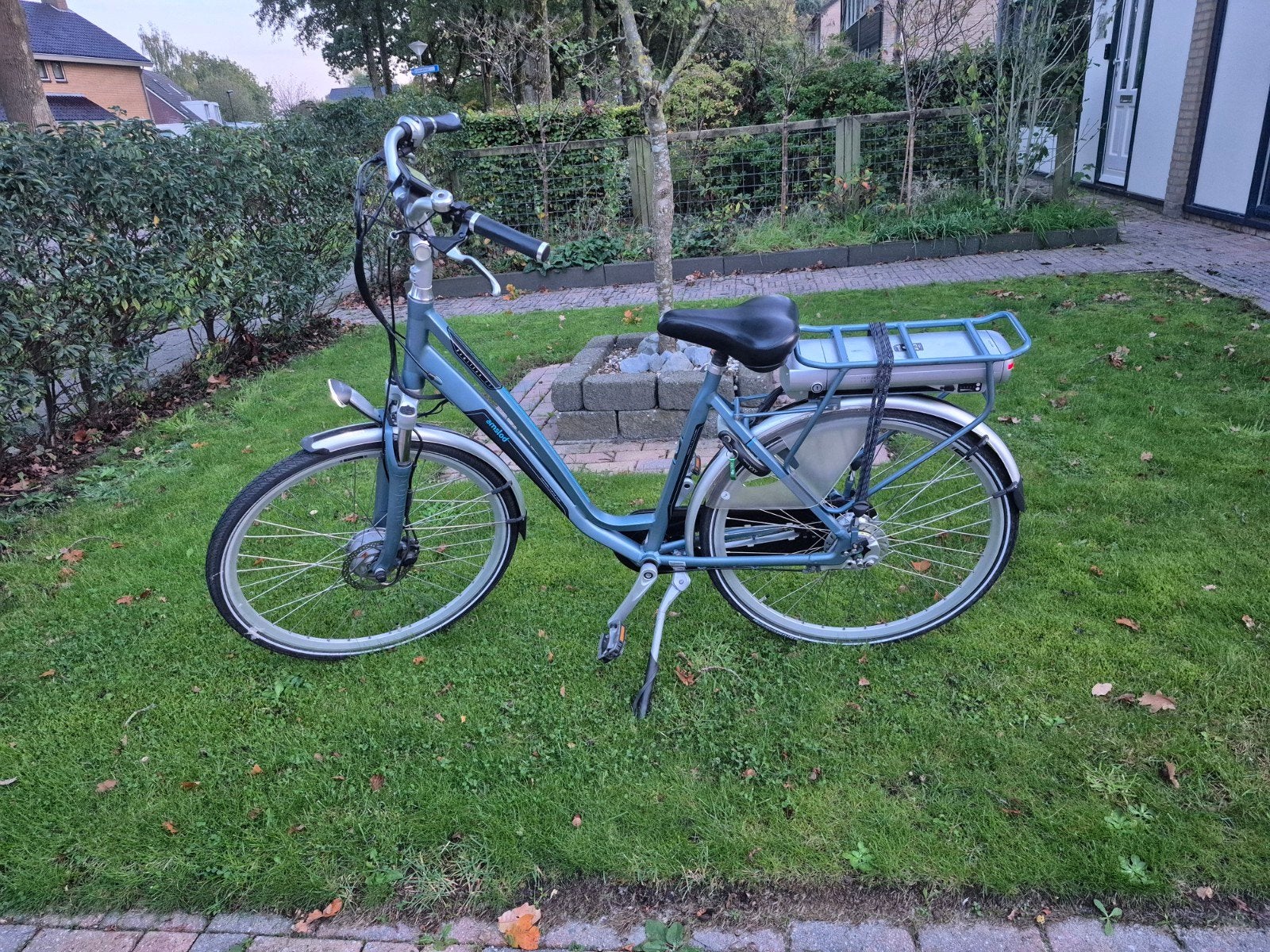Zeer nette Amslod Hamilton 750 w accu, Ophalen