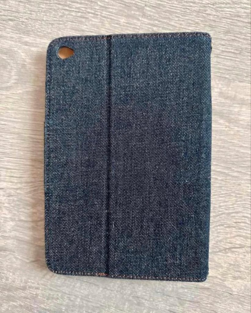 Foto 4 van Nieuwe denim blauwe hoes voor iPad Mini  5, nieuw!