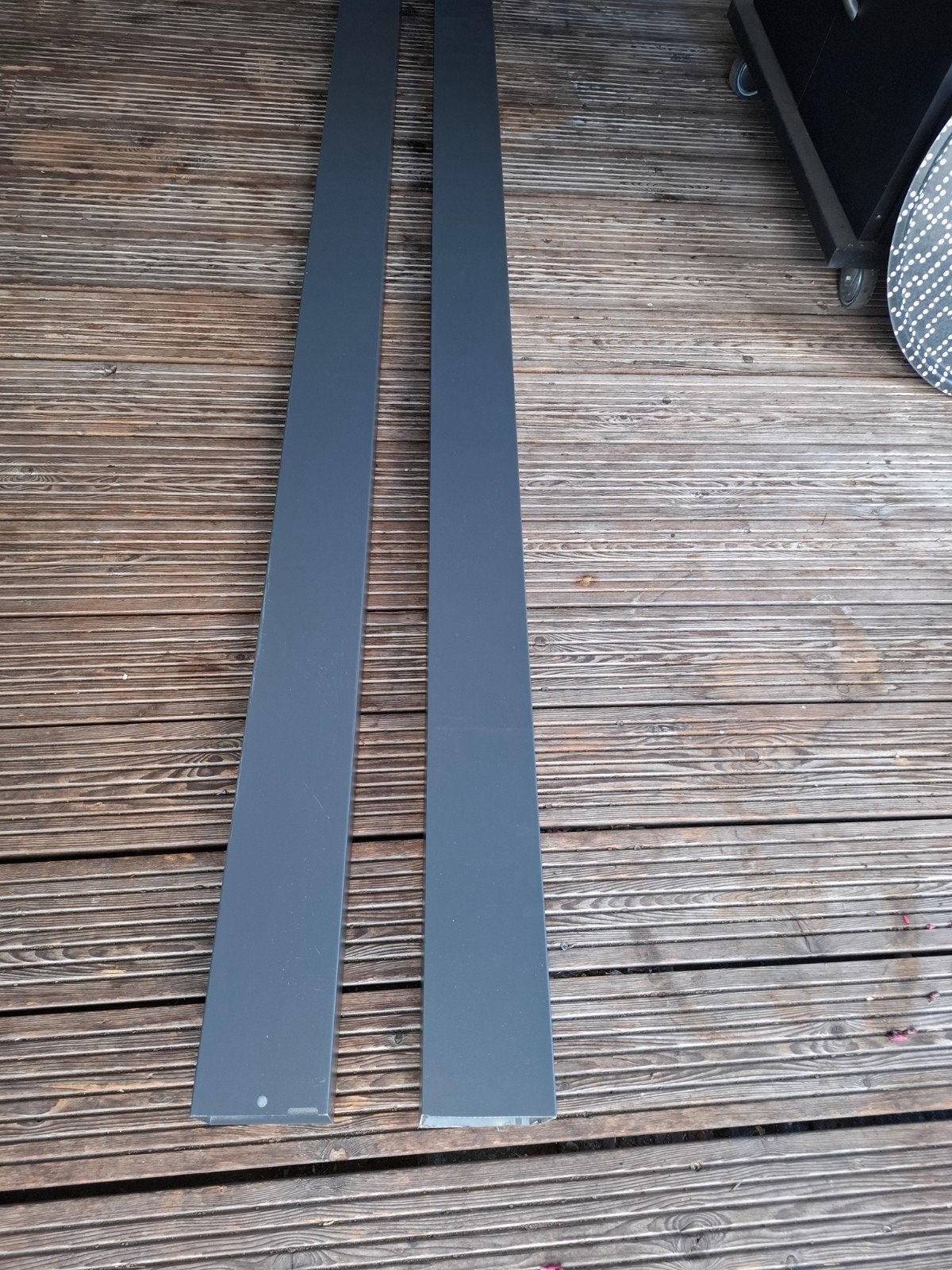 2 Antraciet gepoedercoate metalen staanders/palen, Doe-het-zelf en Verbouw, Overige typen, Nieuw, Ophalen of Verzenden, 200 tot 250 cm