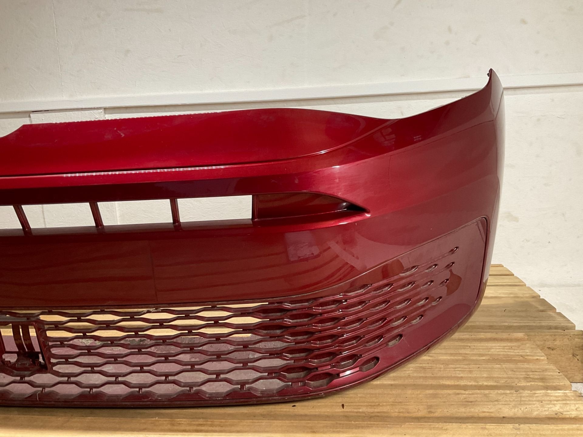 Bumper Volkswagen CADDY 2K7 2K7807221A 2021-2025 Voorbumper, Gebruikt, Volkswagen AG, Bumper, Berliner Ring 2
38440  Wolfsburg, DE