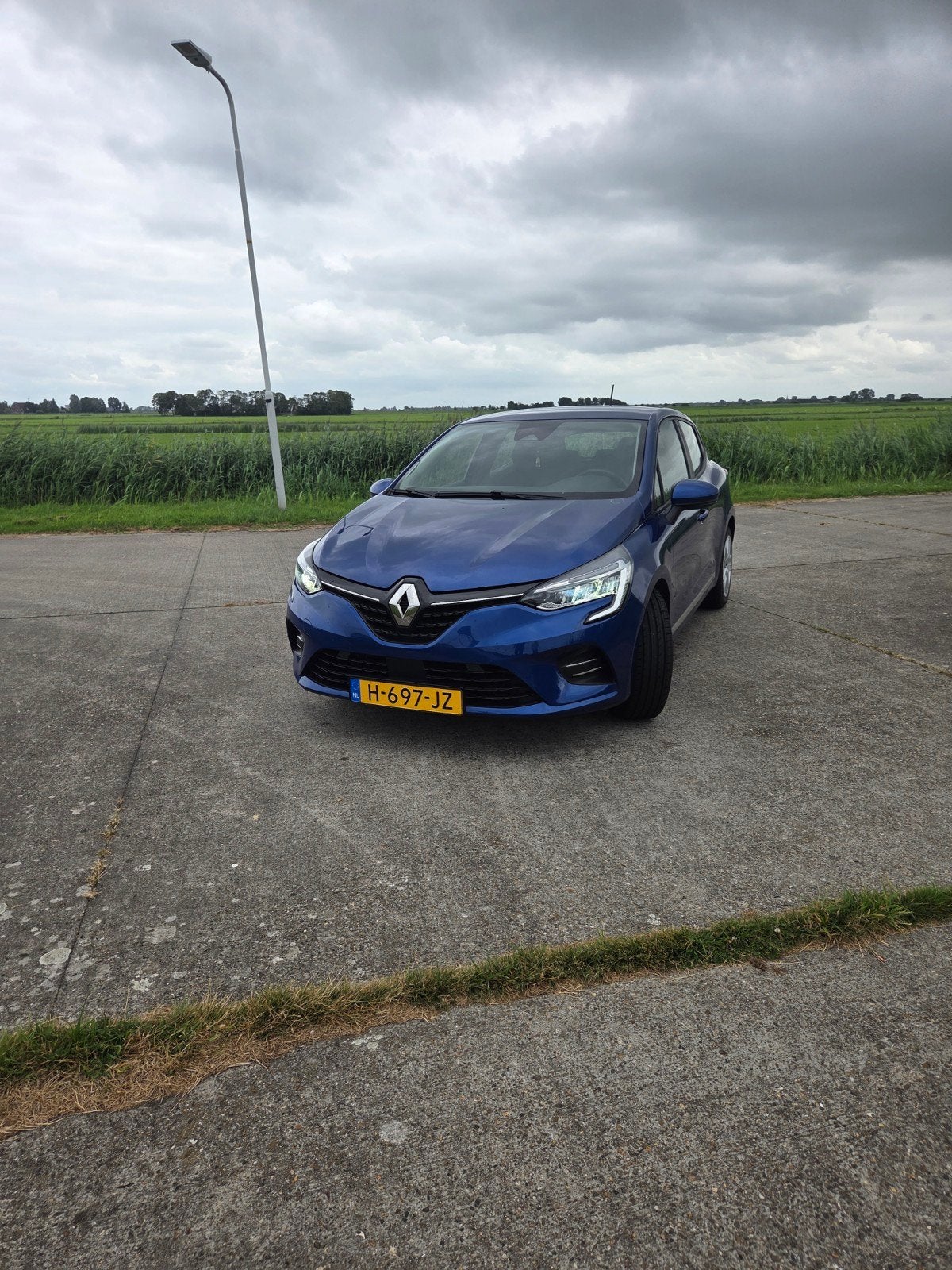 Renault Clio 1.0 TCe 100pk 2020 Blauw, Auto's, Renault, Voorwielaandrijving, 580 kg, Blauw, 100 pk