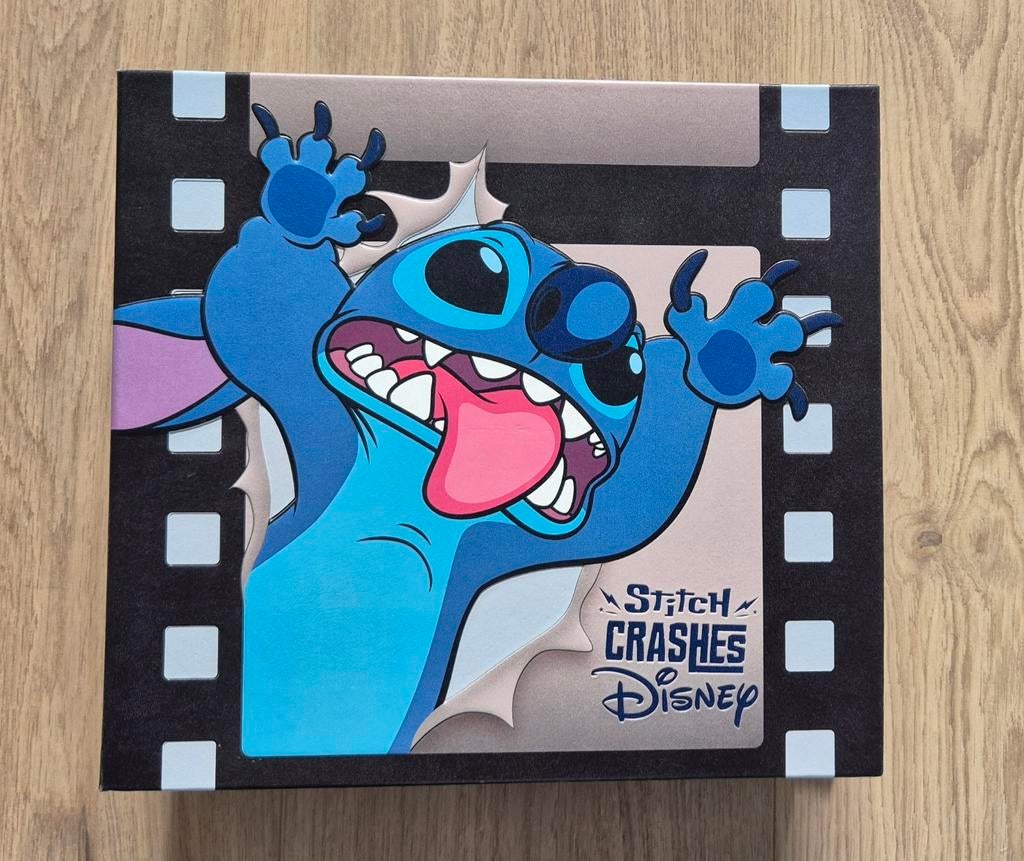 Disney pins - Stitch Crashes - Zeldzaam, Verzamelen, Ophalen of Verzenden, Overige figuren, Nieuw, Overige typen